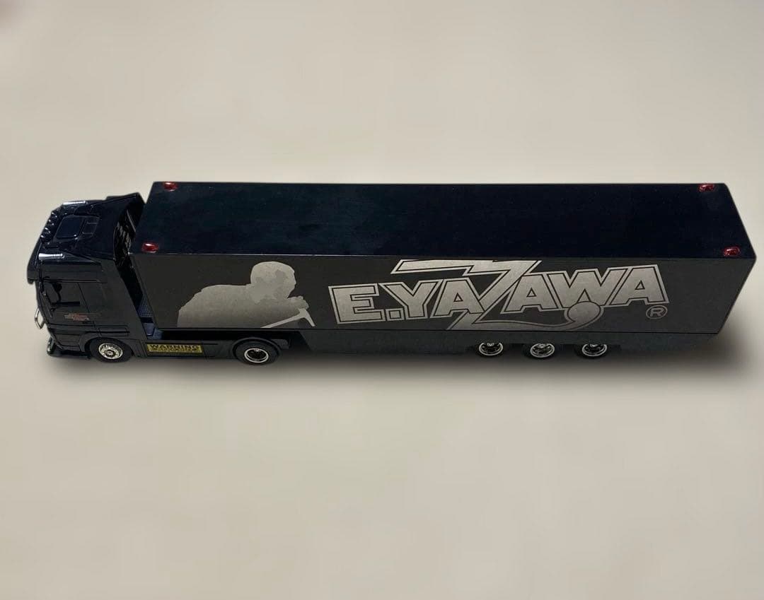 俺たちの矢沢永吉展でも展示ラジコン、トランポ　ディスプレイ用　ジャンク