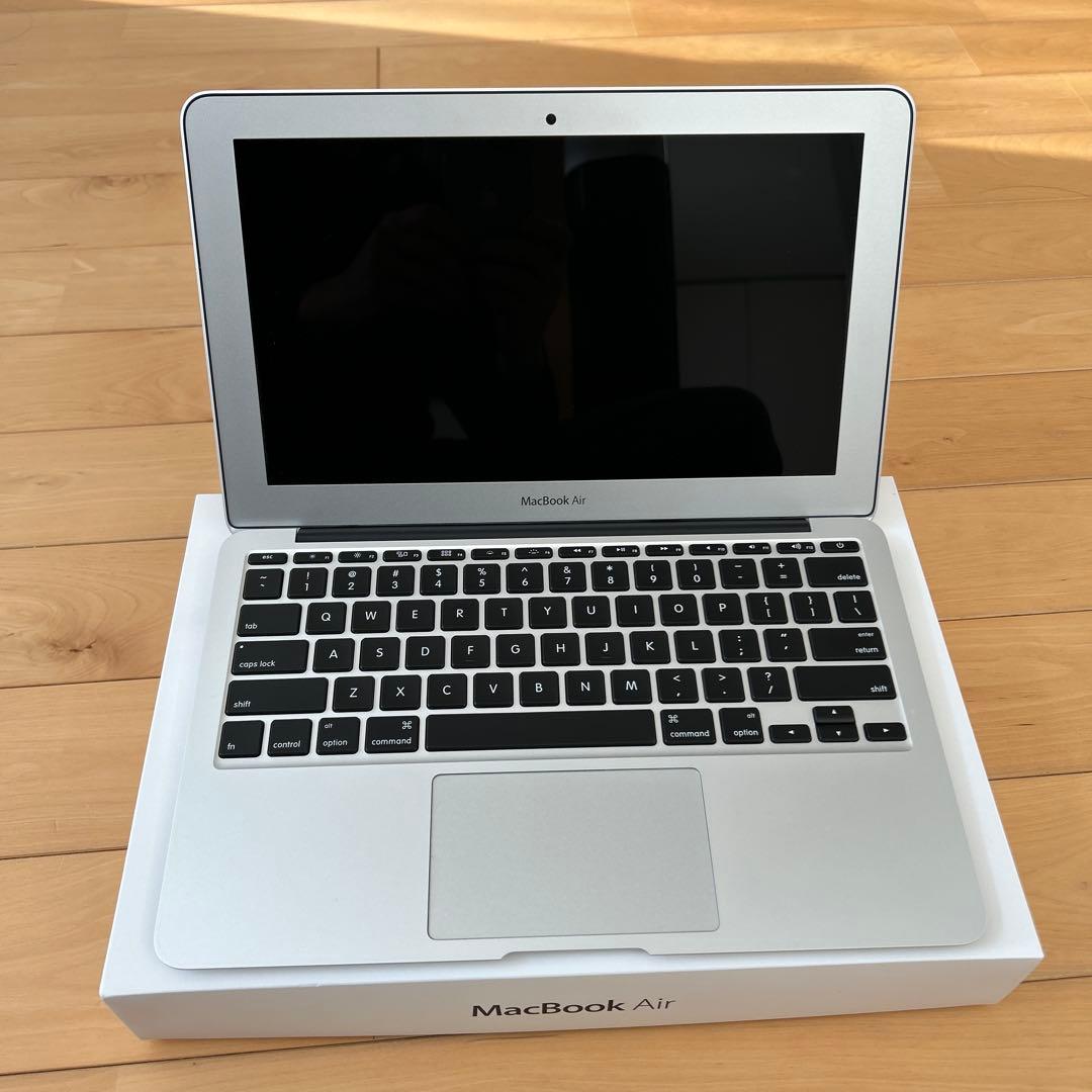 MacBook本体 MacBook Air 11 inch 2013 MacBook Air Mid.2013 開封レビュー！僕が11インチモデルを買った理由