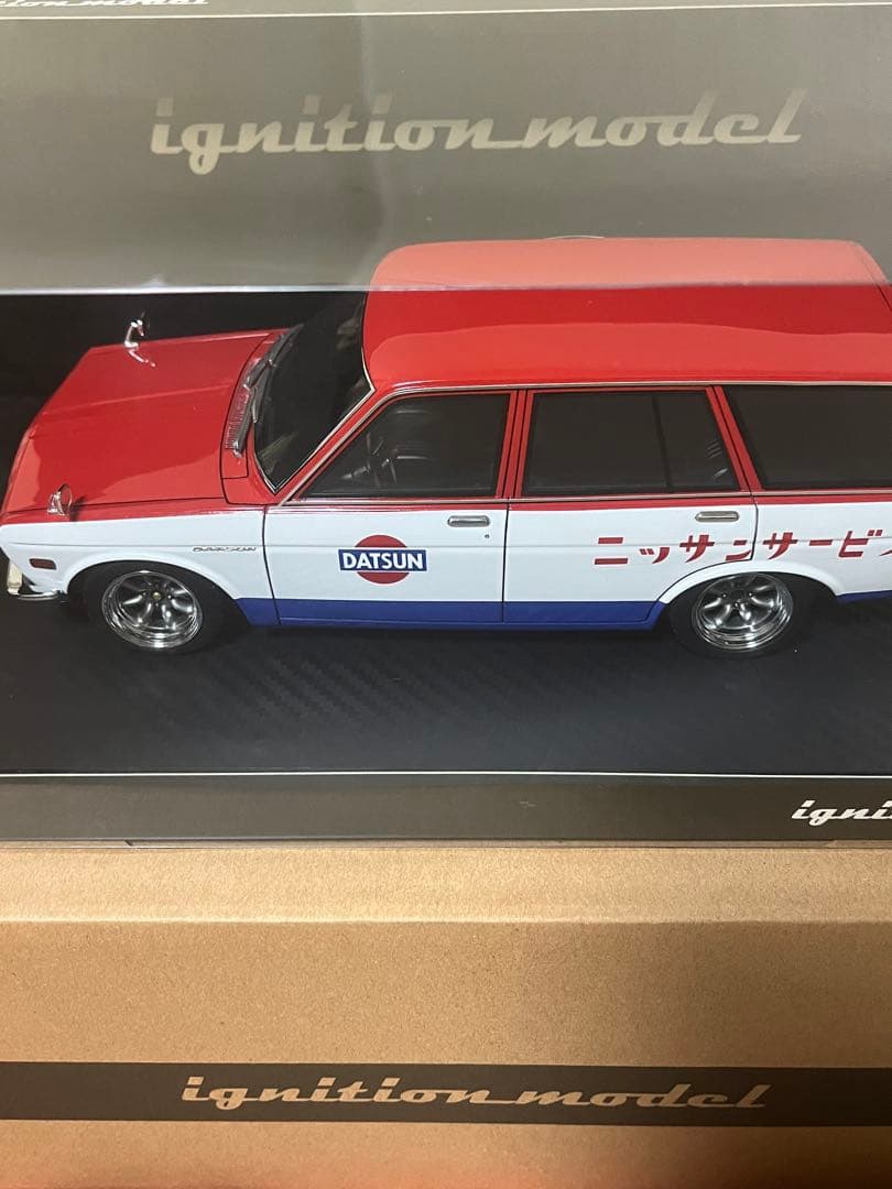 ★イグニッションモデル 1/18 ブルーバード 510 ワゴン 日産サービスカー