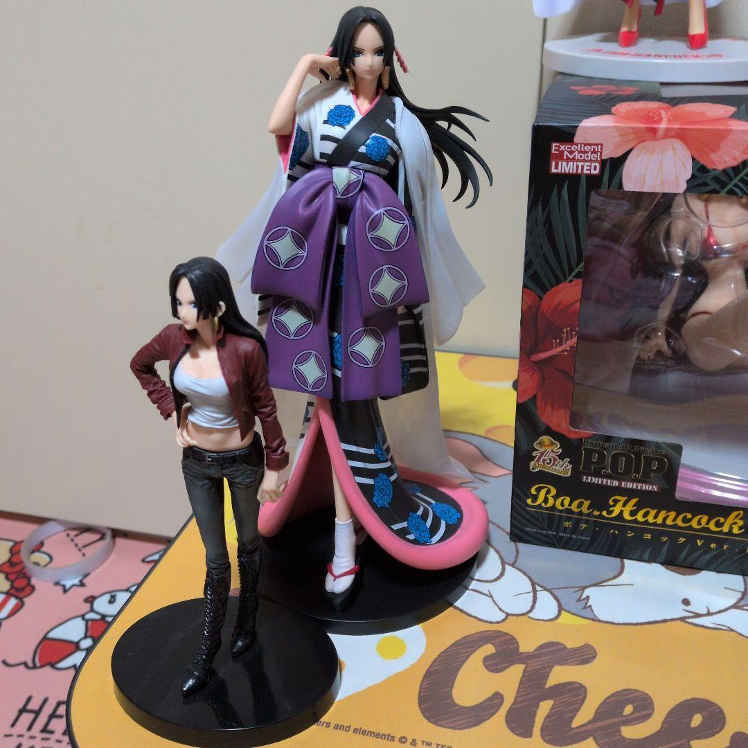 7 ワンピースボア・ハンコックまとめ売り。