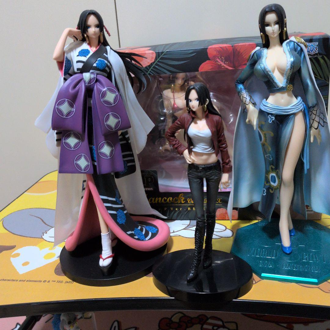 7 ワンピースボア・ハンコックまとめ売り。