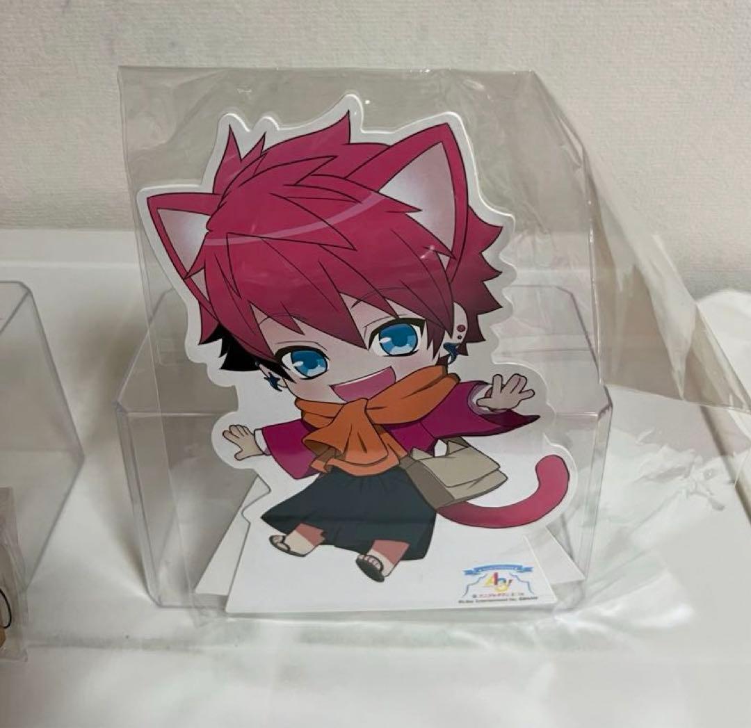 A3!七尾太の缶バッジ、アクリルスタンドのセット