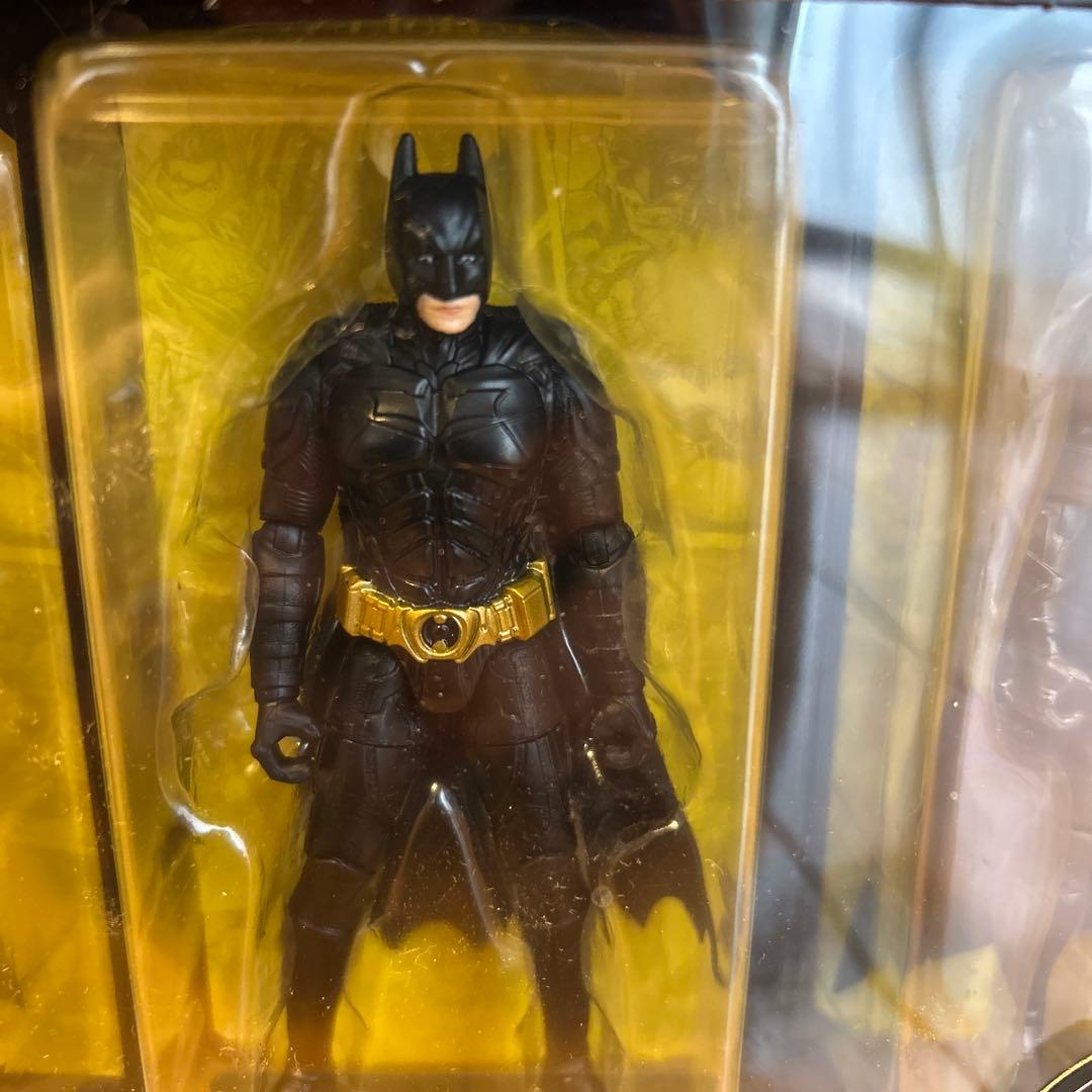 バットマン85周年記念3体ベーシックフィギュアセット　海外限定