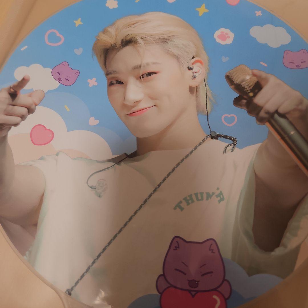 ATEEZ サン うちわ 6枚セット - メルカリ