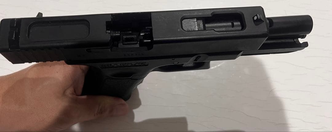 東京マルイ　ガスブローバックグロック18c