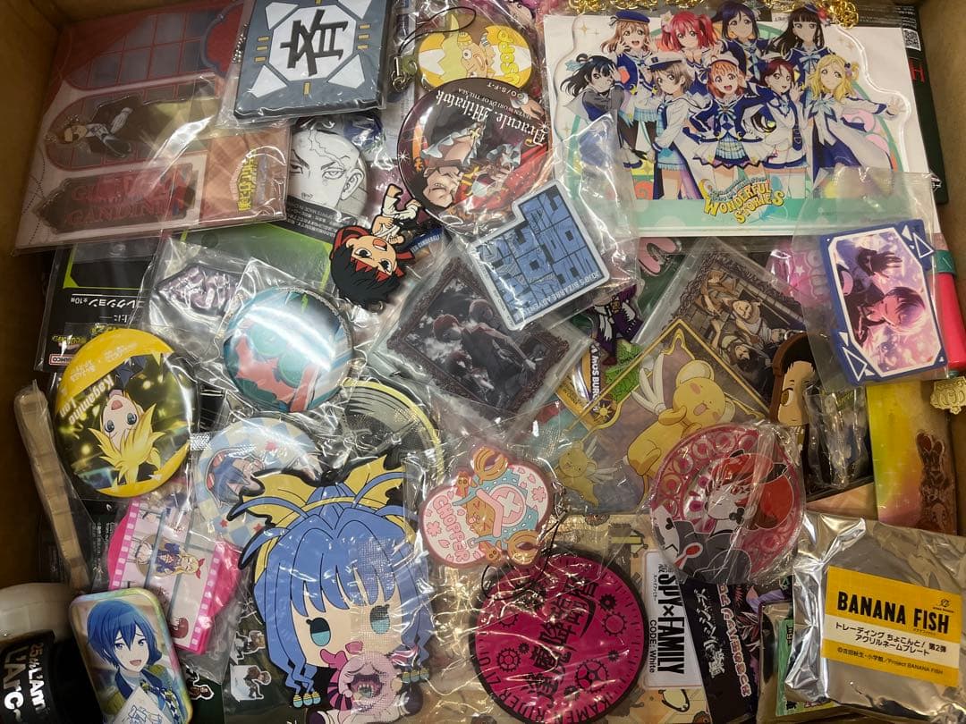 ノンジャンル雑貨　アニメグッズ　300個以上　大量まとめ売り　G