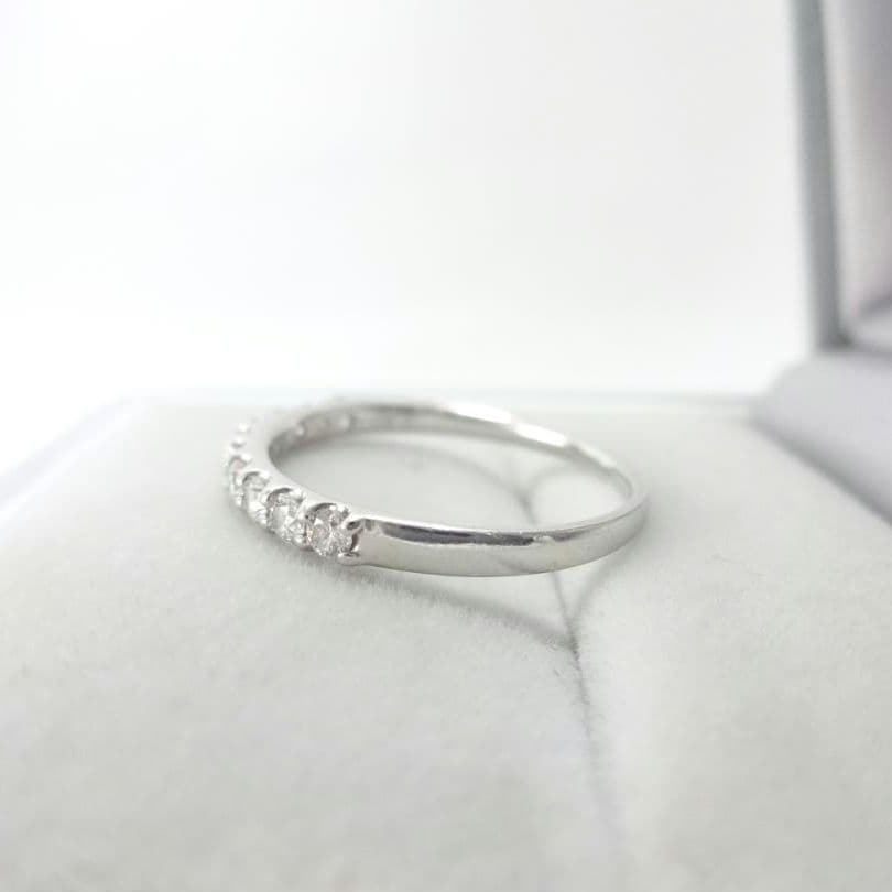 0.30ct　ダイヤモンド　ハーフエタニティ　リング　プラチナ