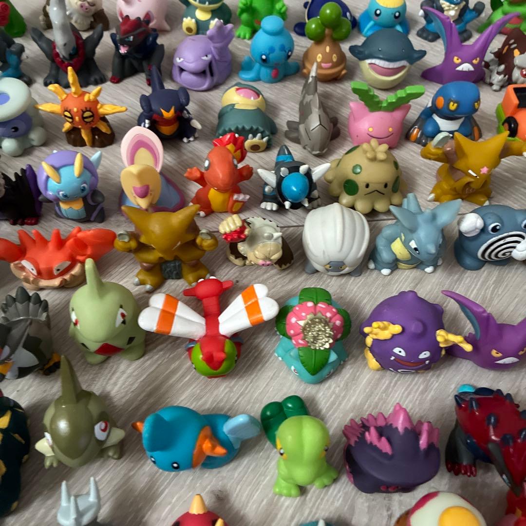 ②ポケモンキッズ ポケモン まとめ売り 200体 伝説 ピカチュウ ミュウ