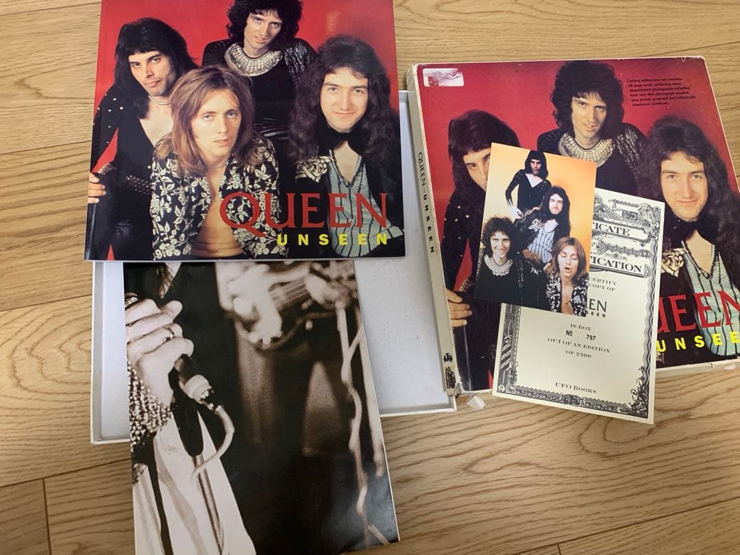 Queen Unseen クイーン　ファンクラブ限定ボックス　イギリスグッズ