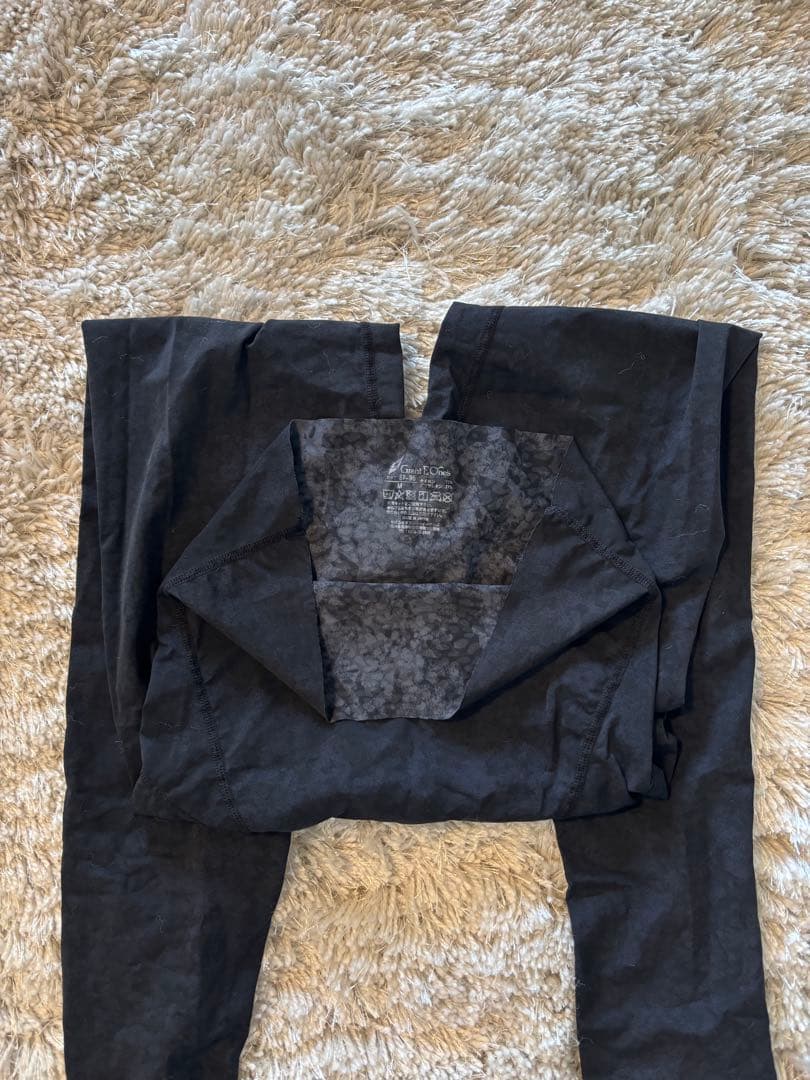 グランドイーワンズ ホルミーレディースレギンスM新品未使用 - メルカリ