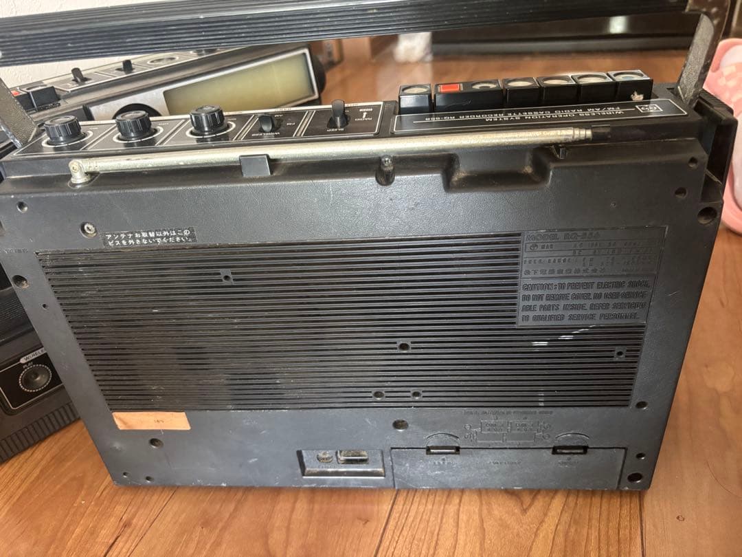 ジャンク品 ナショナル RQ-556 ラジオ カセットプレーヤー 二つセット