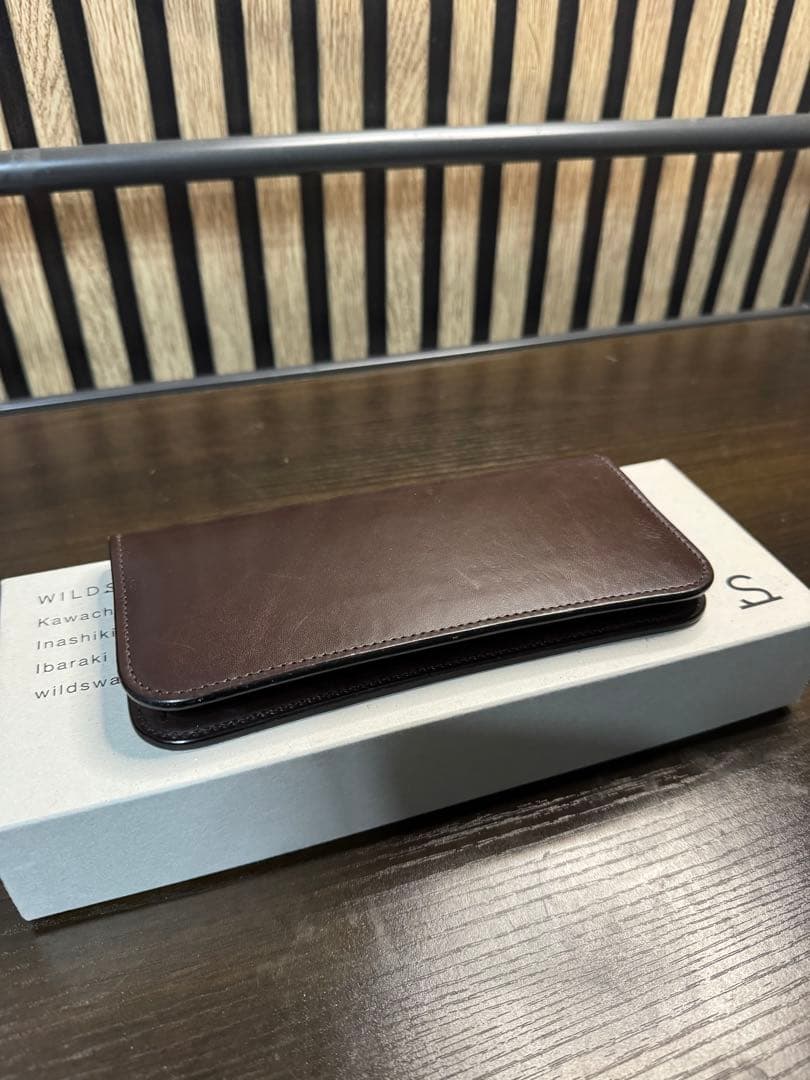 ワイルドスワンズ　長財布　ダークブラウン系　WILDSWANS SURFS I ワイルドスワンズ 長財布 ダークブラウン系 WILDSWANS SURFS I - メルカリ