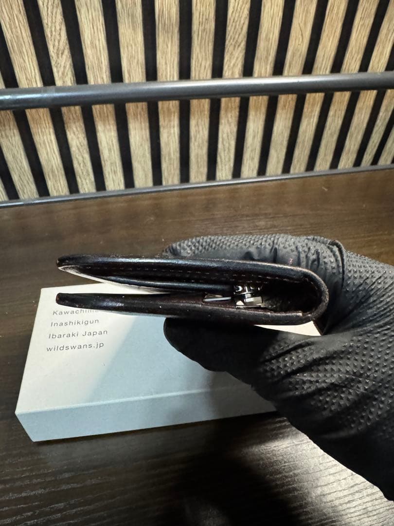 ワイルドスワンズ 長財布 ダークブラウン系 WILDSWANS SURFS I - メルカリ