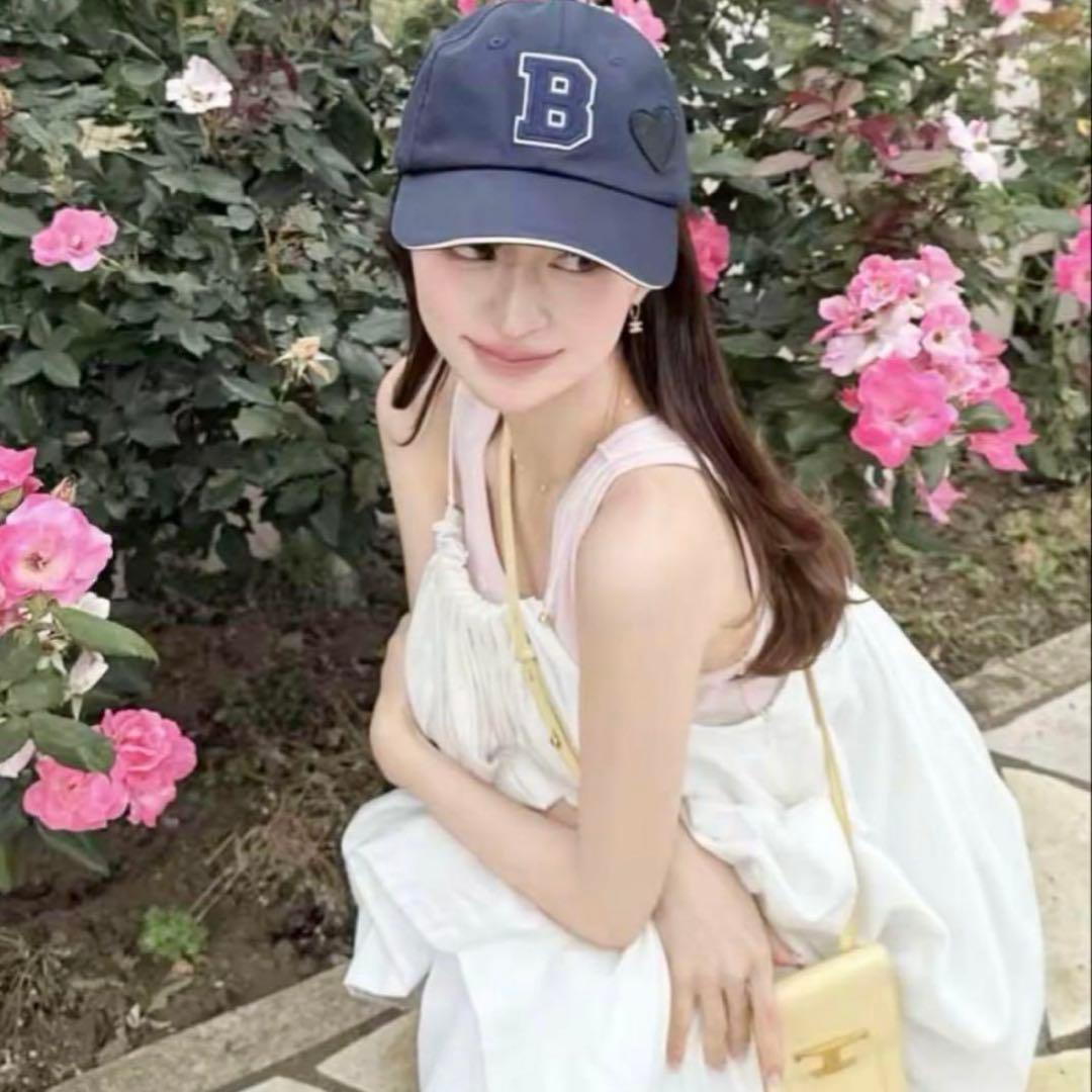 新品 Bibiy.ロゴ キャップ ネイビー