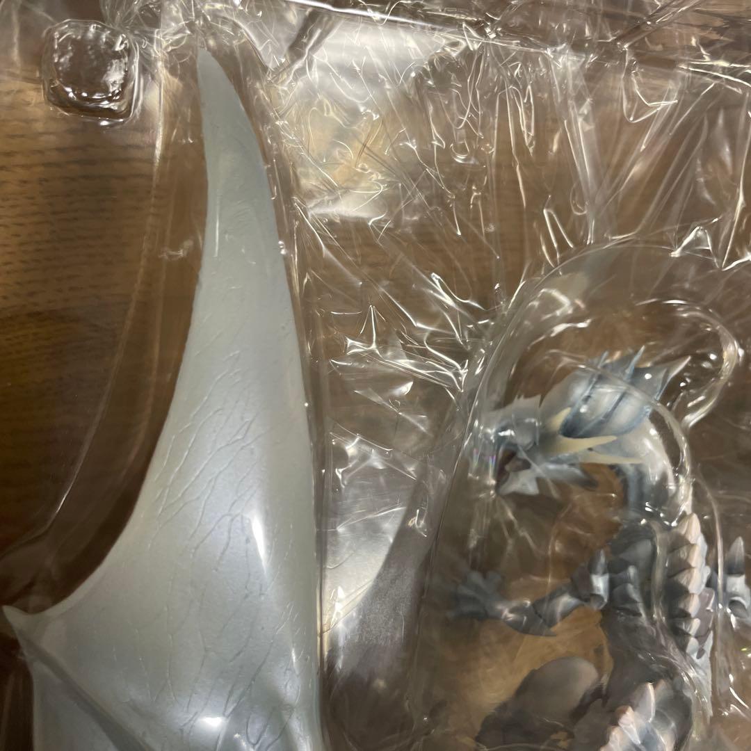 青眼の白龍　フィギュア　メガハウス　開封品