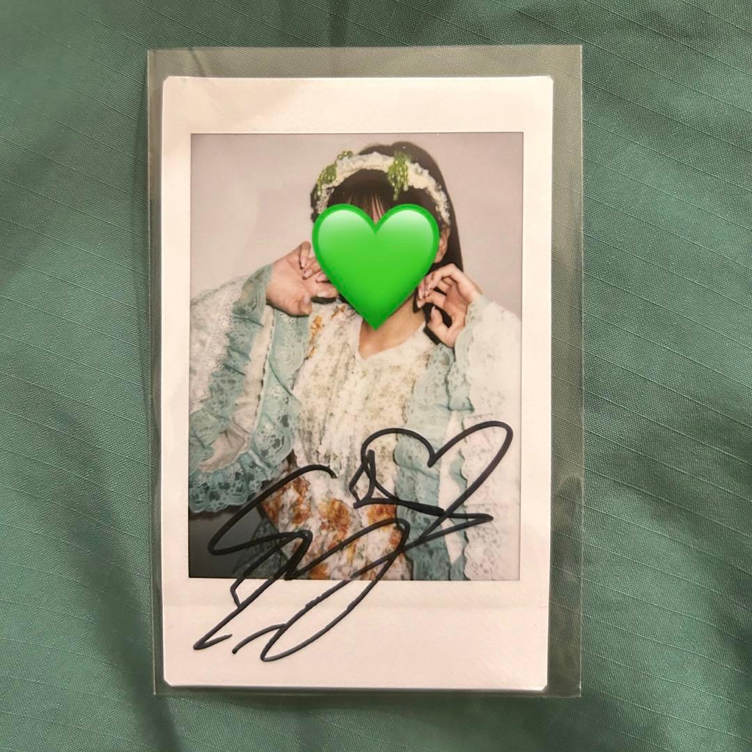 櫻井優衣 サイン入りチェキ TFT衣装 - メルカリ