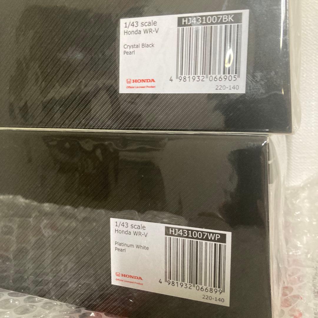WR-V 1／43ミニカー４台セット ホワイト・レッド・グレー ・黒　ホンダ新品