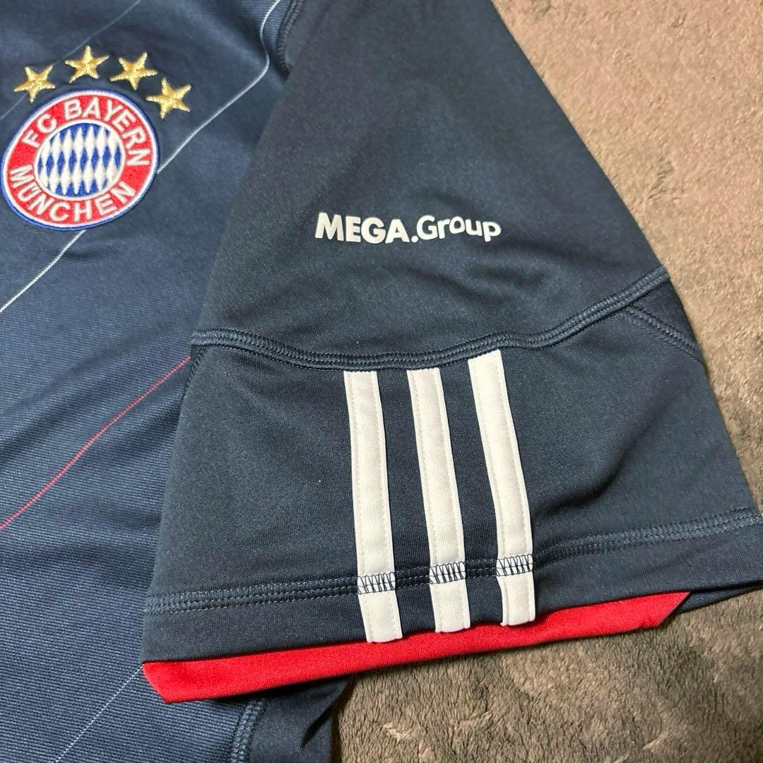 激レア・美品】バイエルンミュンヘン 10/11 サード ユニフォーム