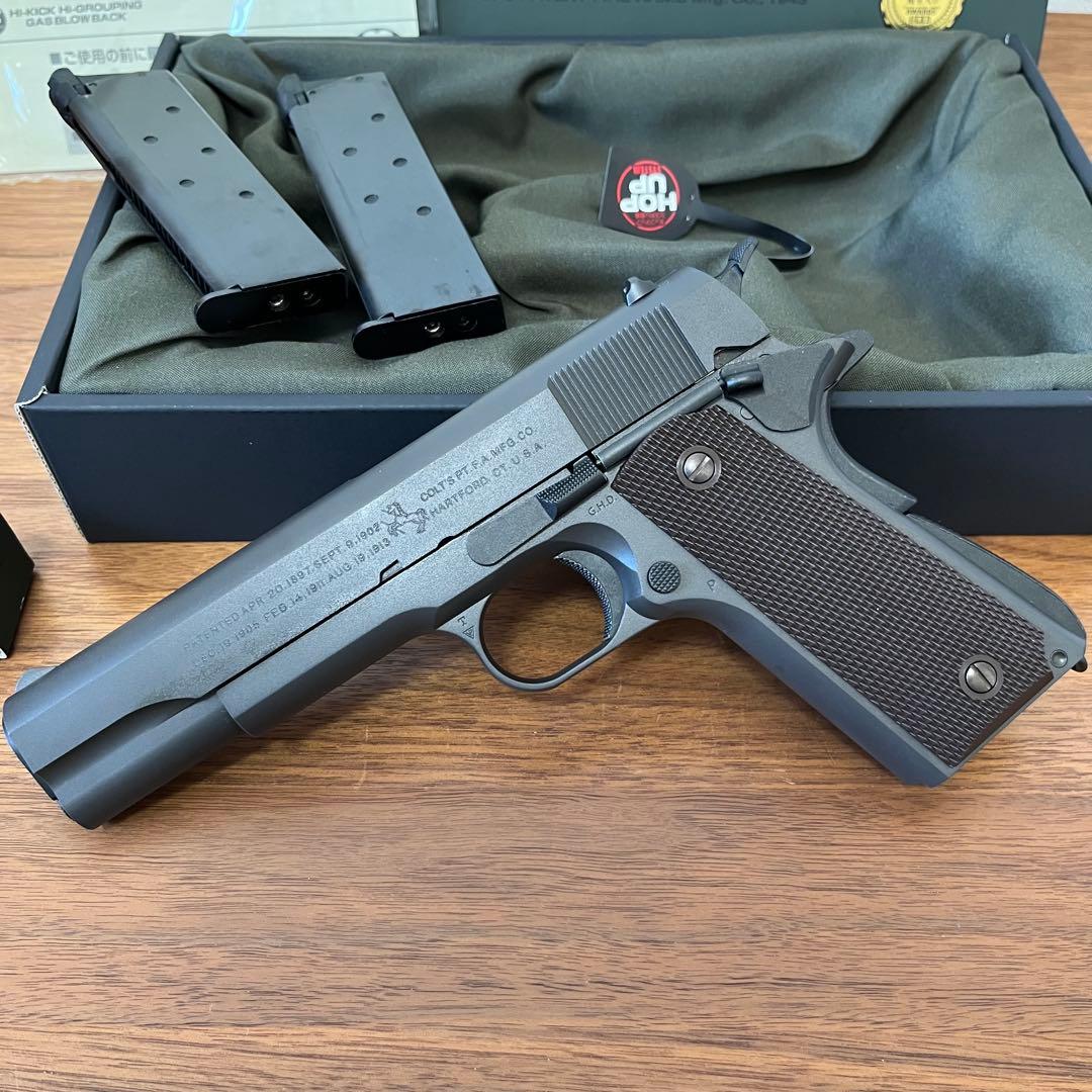 極美品 東京マルイ M1911A1 ガスガン 予備マガジン付き ガバメント