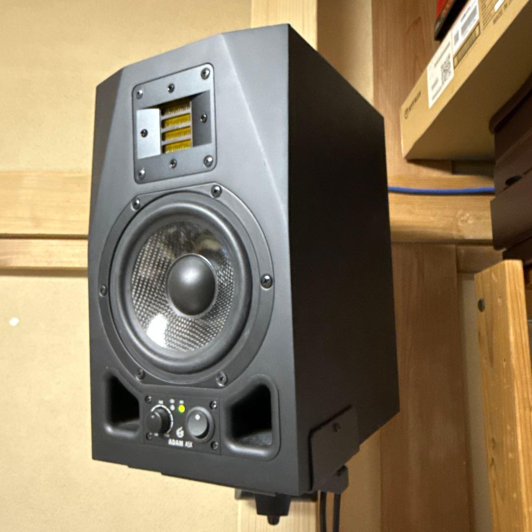 ADAM AUDIO A5X モニタースピーカー ペア ブラケット付き - メルカリ