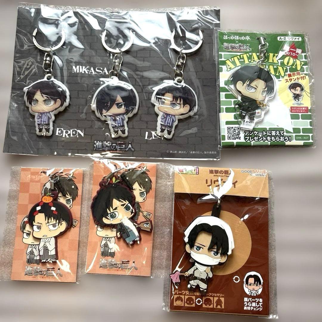進撃の巨人 リヴァイ エレン グッズ5点セット - メルカリ