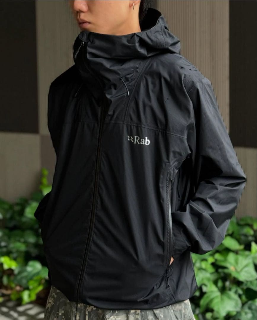 Rab マウンテンパーカー ブラック Rab（ラブ）｜マウンテンパーカー一覧 - WEAR
