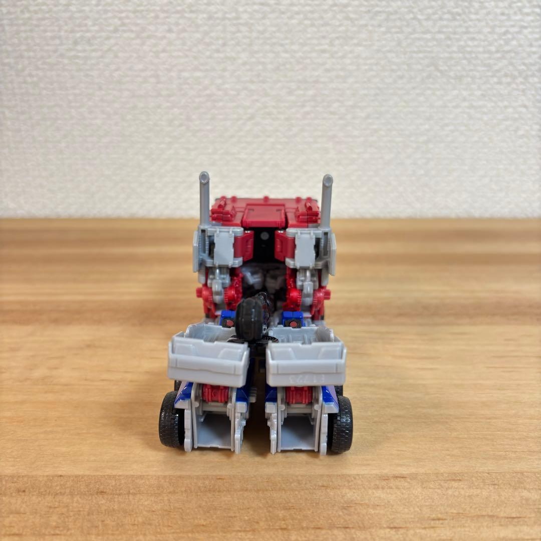 トランスフォーマー フィギュアセット& インシグニアリングセット