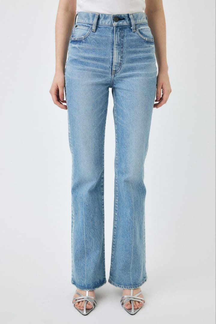 MOUSSY MVSフレア ライトブルー デニム 23 - メルカリ