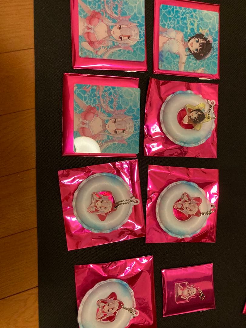 ホロナツパラダイス等ランダムグッズ 2025年8月1日(金)よりSHIBUYA TSUTAYA 6階 IP書店にて『ホロナツ