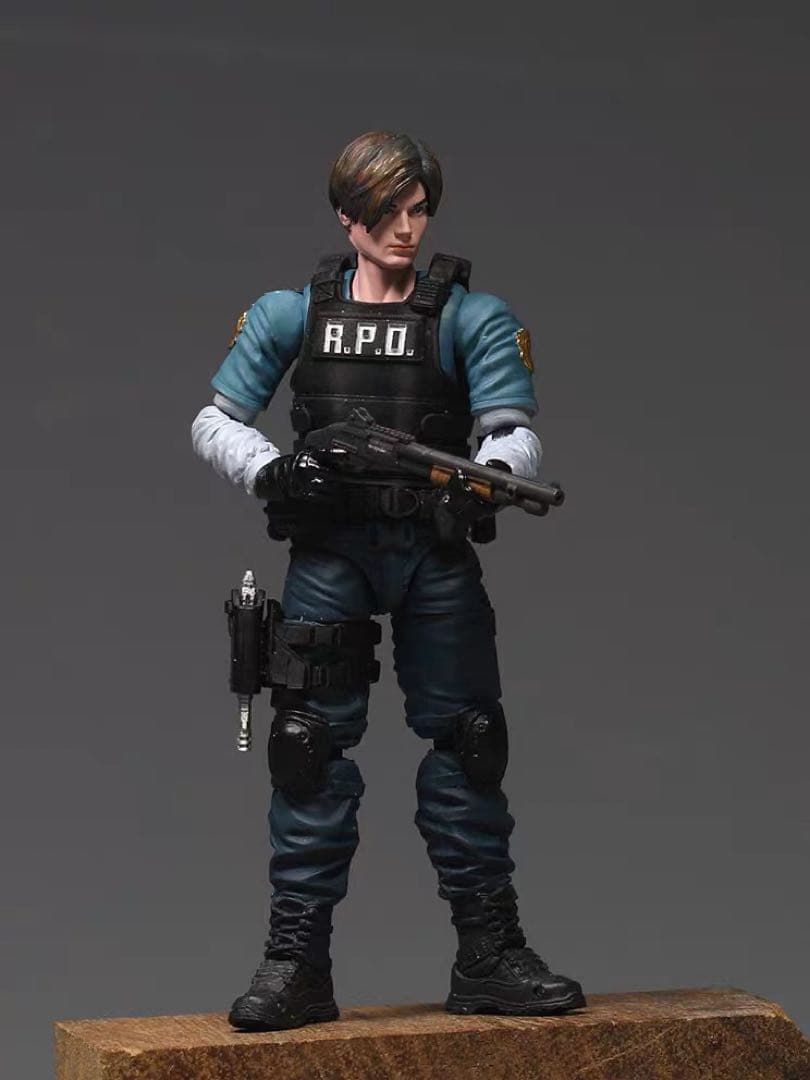 バイオハザード　レオン・S・ケネディ R.P.D. フィギュア Amazon | ビデオゲーム・マスターピース バイオハザード4 レオン・S