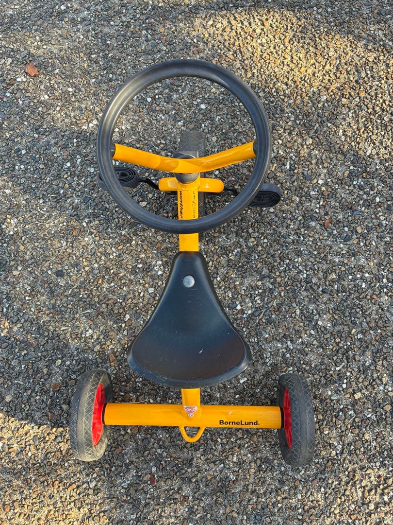 BorneLund 三輪車 黄色 赤ホイール