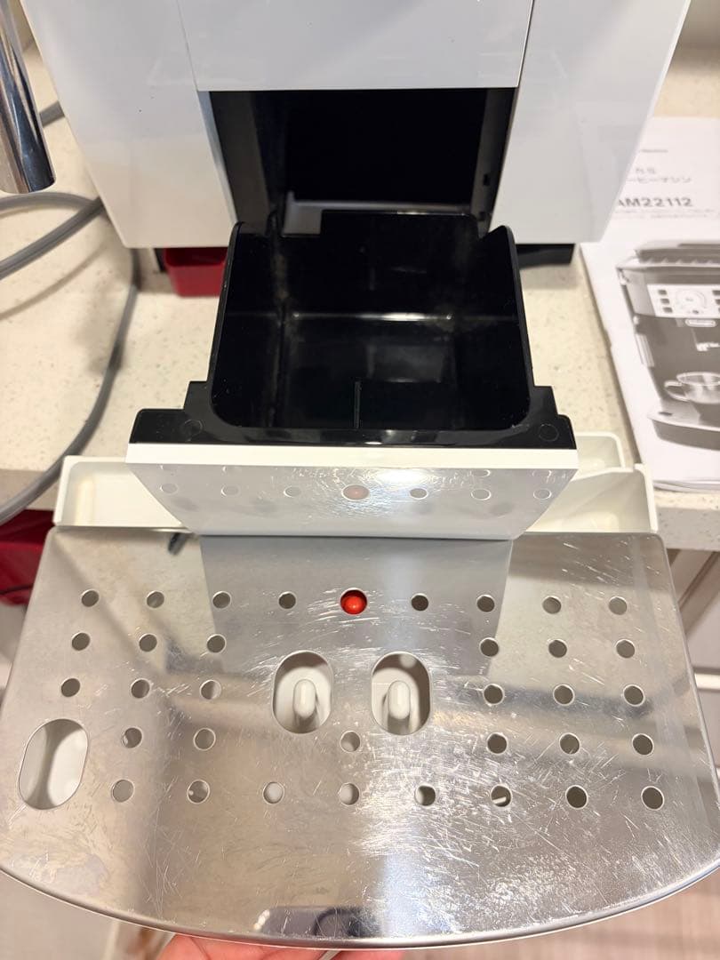 デロンギ マグニフィカS ECAM22112W +ミルクジャグ350ml - メルカリ