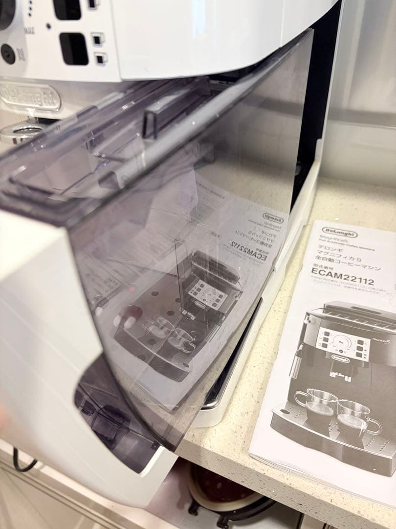 デロンギ マグニフィカS ECAM22112W +ミルクジャグ350ml - メルカリ