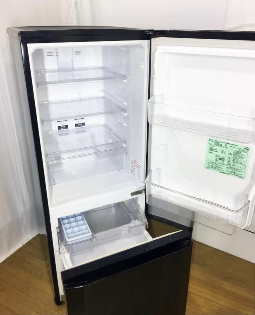 三菱 146L 右開き 冷凍冷蔵庫 サファイアブラック MR-P15T-B - メルカリ