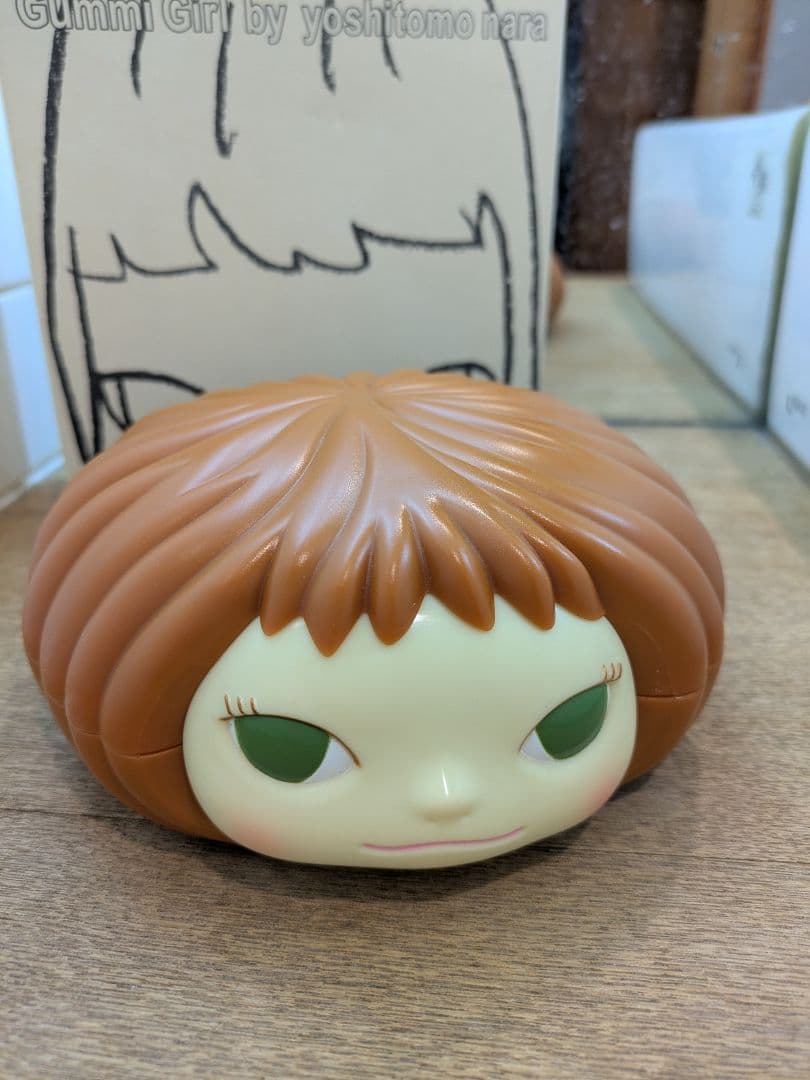 グミガール オランジェリーちゃん 奈良美智 - メルカリ