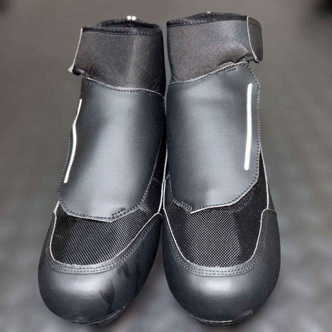 FLR DEFENDER ROAD SPD-SLビンディングシューズ 池袋本館 x FLR】厳冬期のライドでパフォーマンスを発揮するSPD-SL仕様