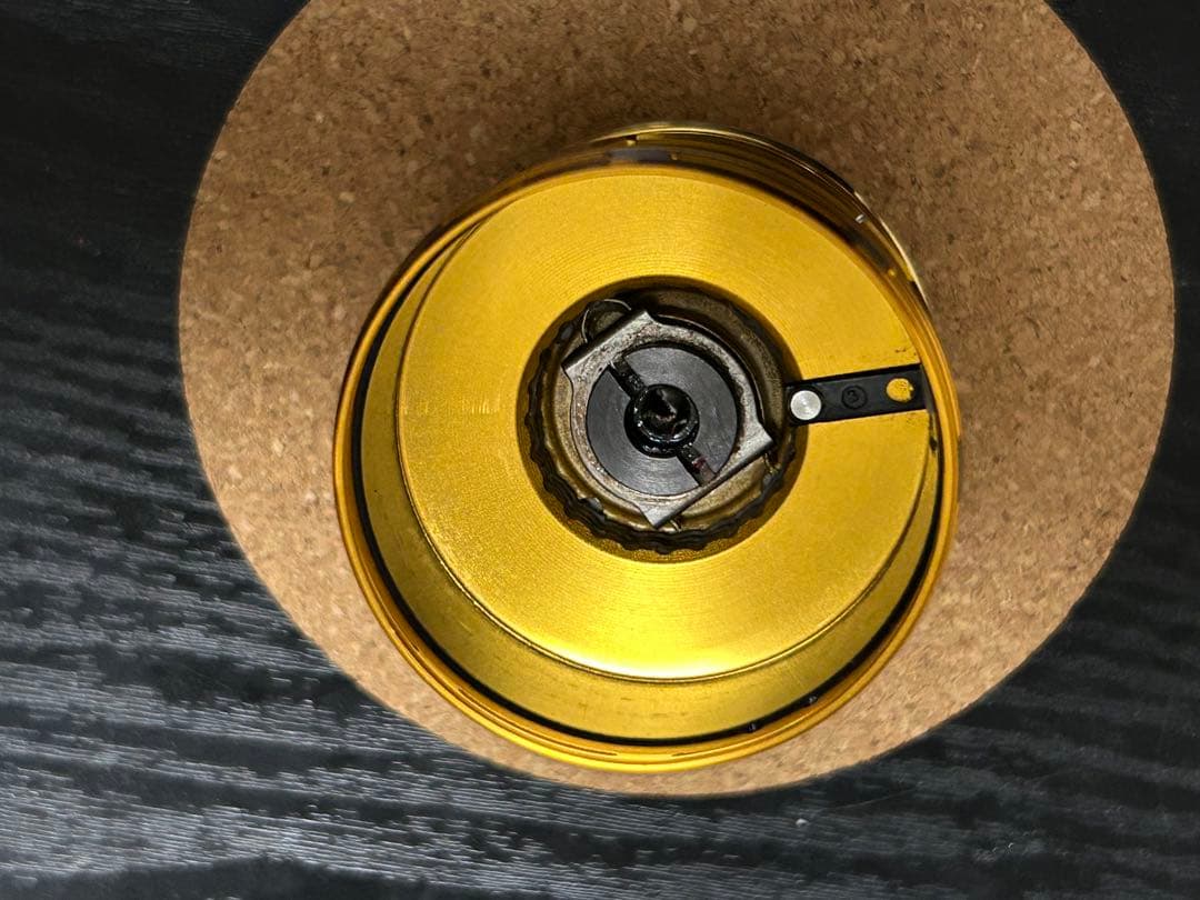 スプール ダイワ12トーナメント ISO-Z3000HLBD - リール快適