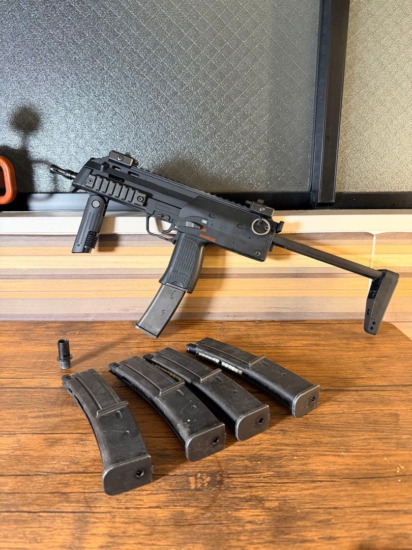 東京マルイ mp7 A1 ガスブローバック セット TOKYO MARUI（東京マルイ） フルセット MP7A1 Black ガスブローバック