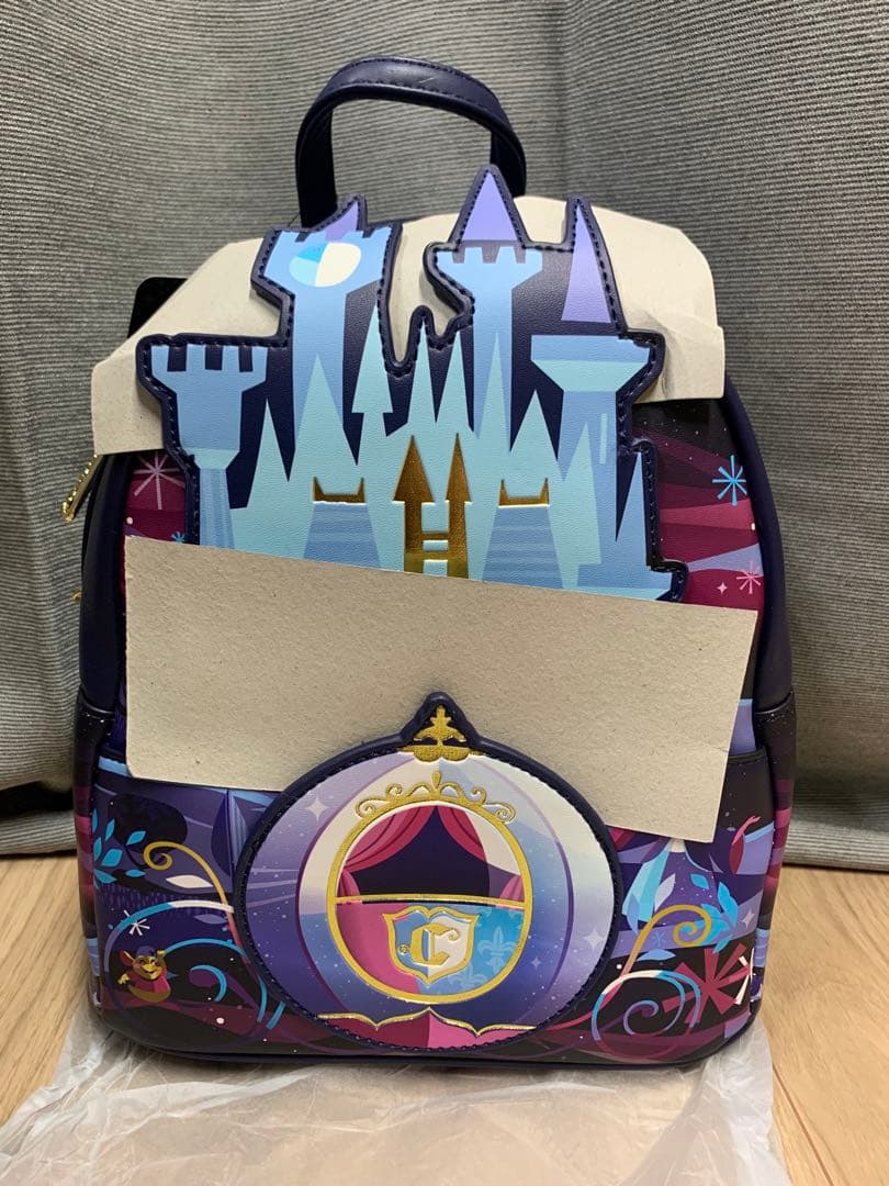 ラウンジフライ　リュック　ディズニー　　シンデレラ　loungefly