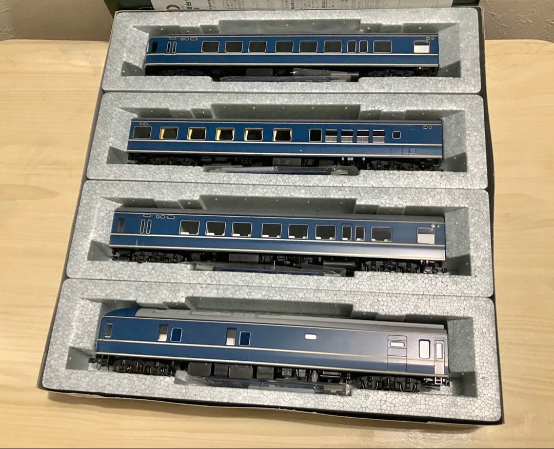 HOゲージ カトー 20系　美品 Amazon | KATO HOゲージ 20系 特急形寝台客車 基本 4両セット 3-504