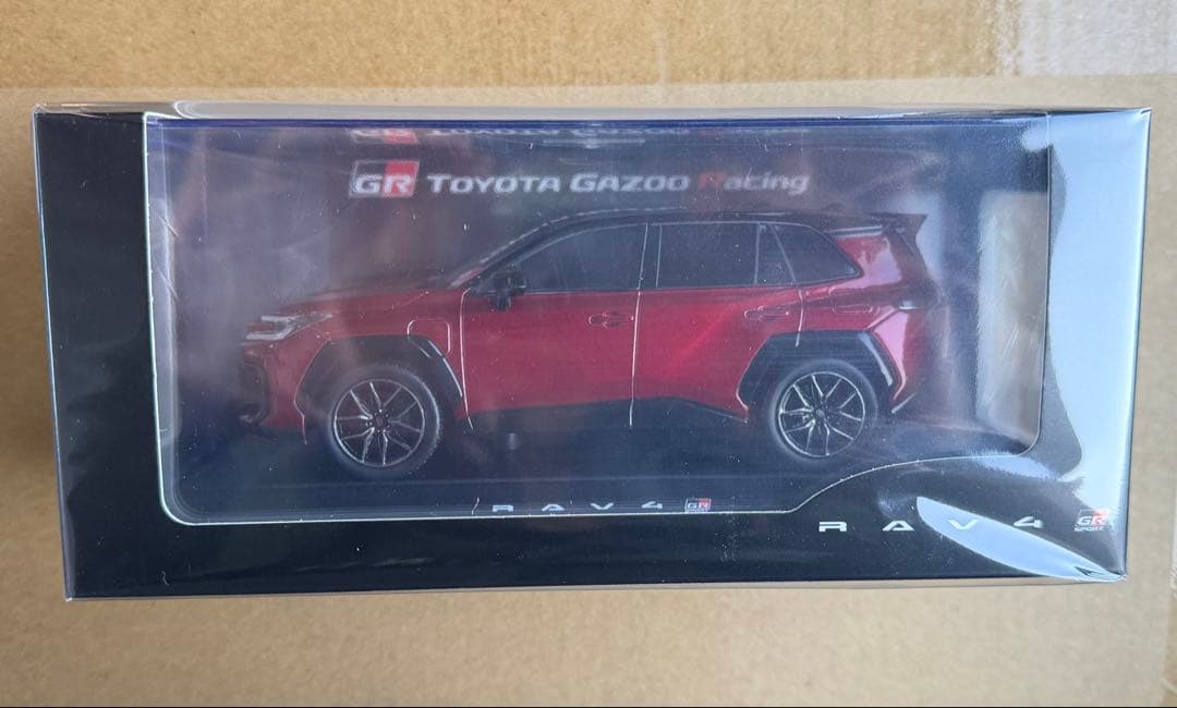 トヨタ RAV4 GRスポーツ ブラック×レッド カラーサンプルミニカー 色
