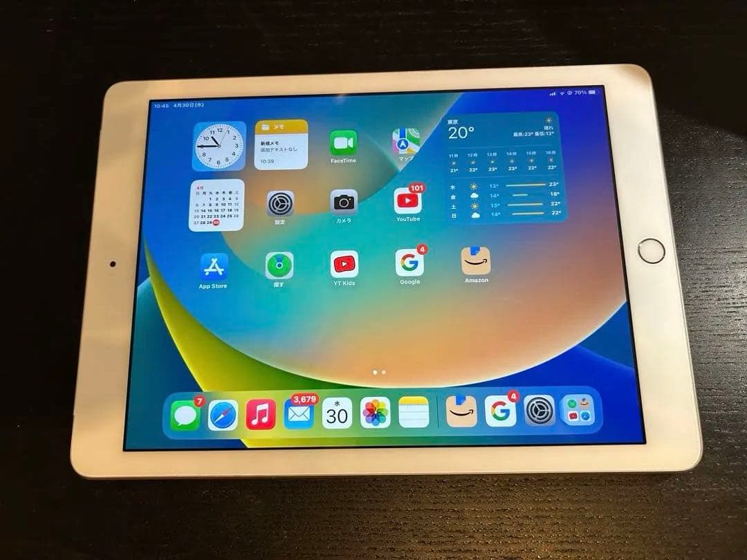 iPad 9.7無印32GB Gold celler 第五世代 本体のみ iPad 第5世代 32GB Wi-Fi+Cellular SIMフリー ゴールド 2017年 中古