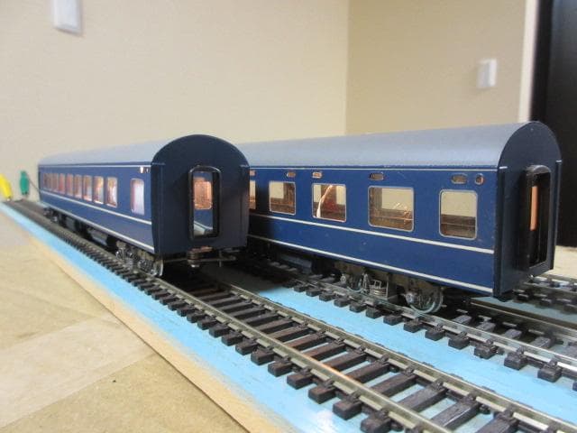 20系 特急形客車 （ナハネ20 ナロネフ21) HOゲージ (金属・カツミ製）