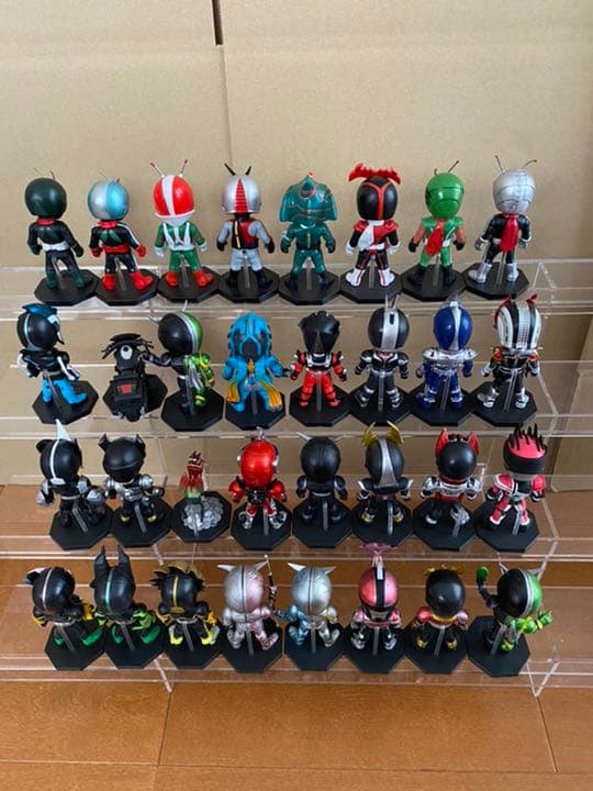 仮面ライダー　ワールドコレクタブルフィギュア
