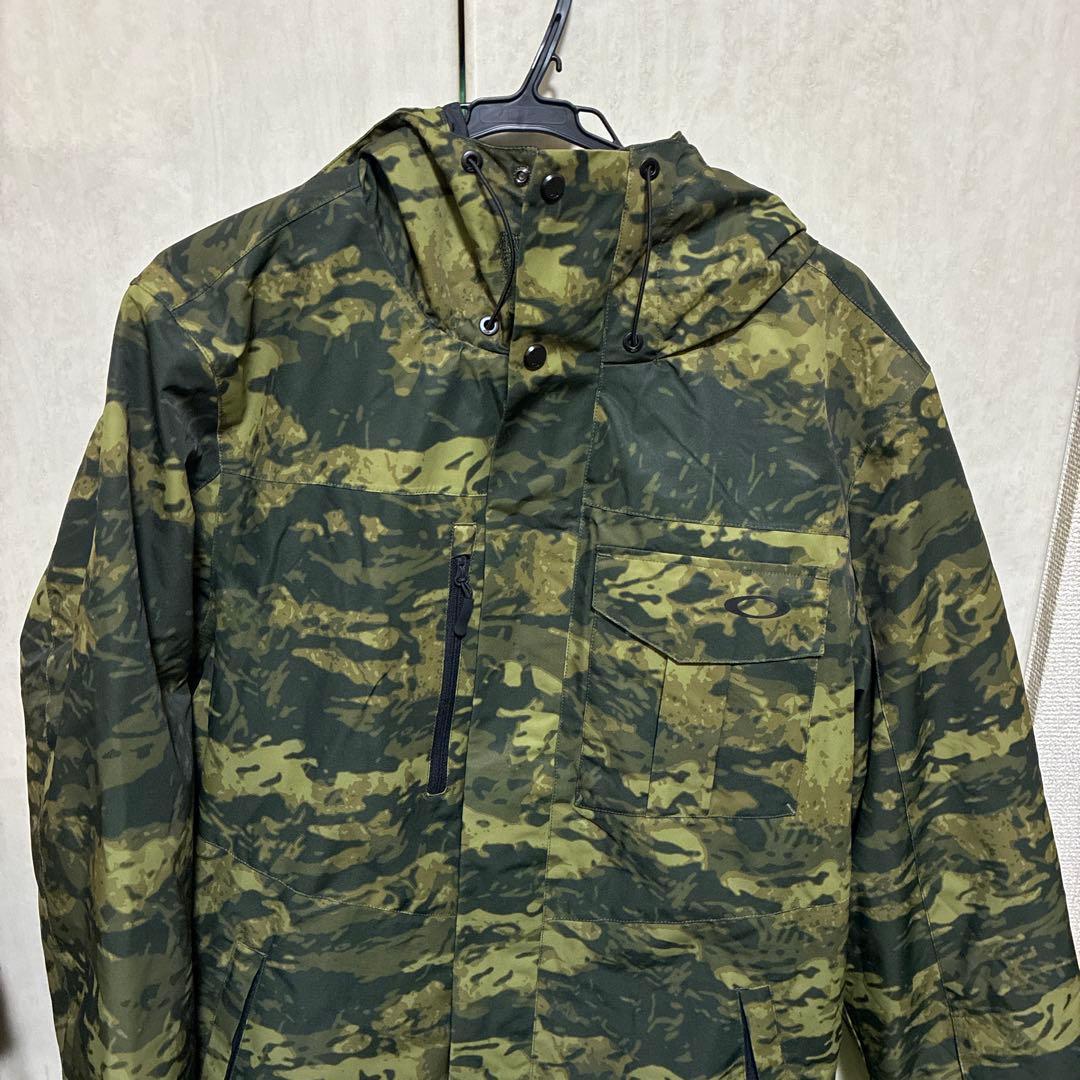 Oakley スノーボードウェア 迷彩柄 XL - メルカリ