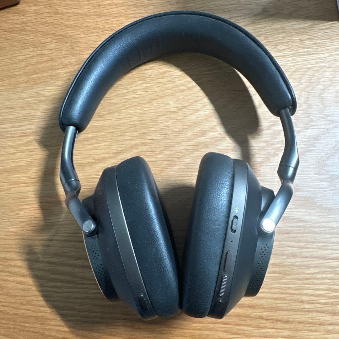 Bowers & Wilkins Px8 ワイヤレスヘッドホン ブラック B&W - PX8/B/ブラック（ノイズキャンセリングワイヤレスヘッドホン