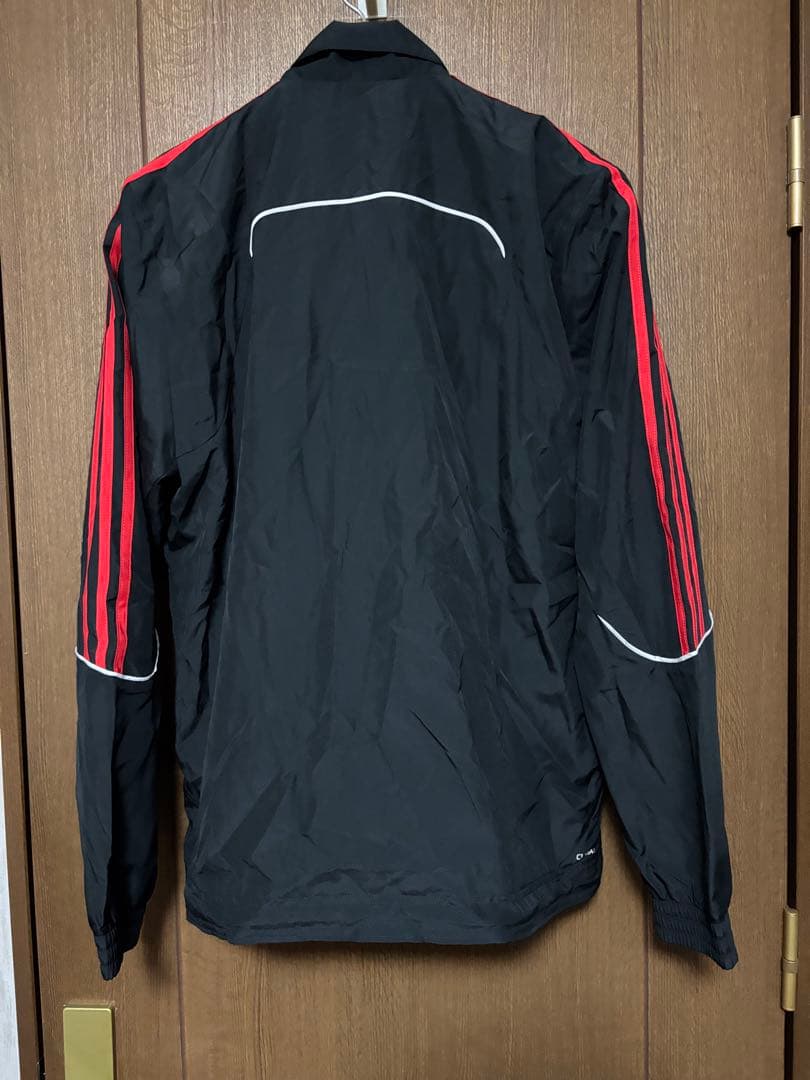 adidasライト.ウインドブレーカーO上下セットG35832黒x赤x白.未使用