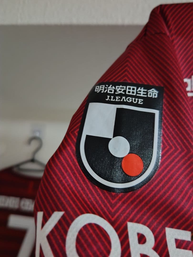 ヴィッセル神戸 2022 レプリカユニフォーム イニエスタ 8 - メルカリ