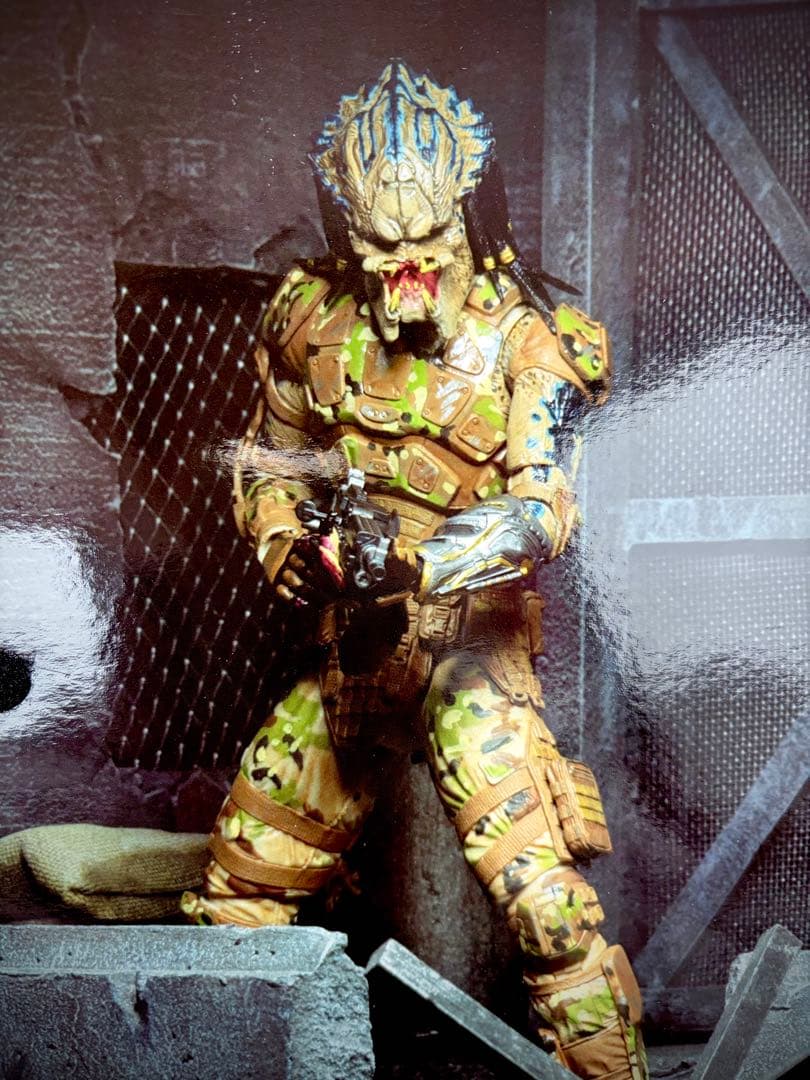 エミッサリープレデター　1&2