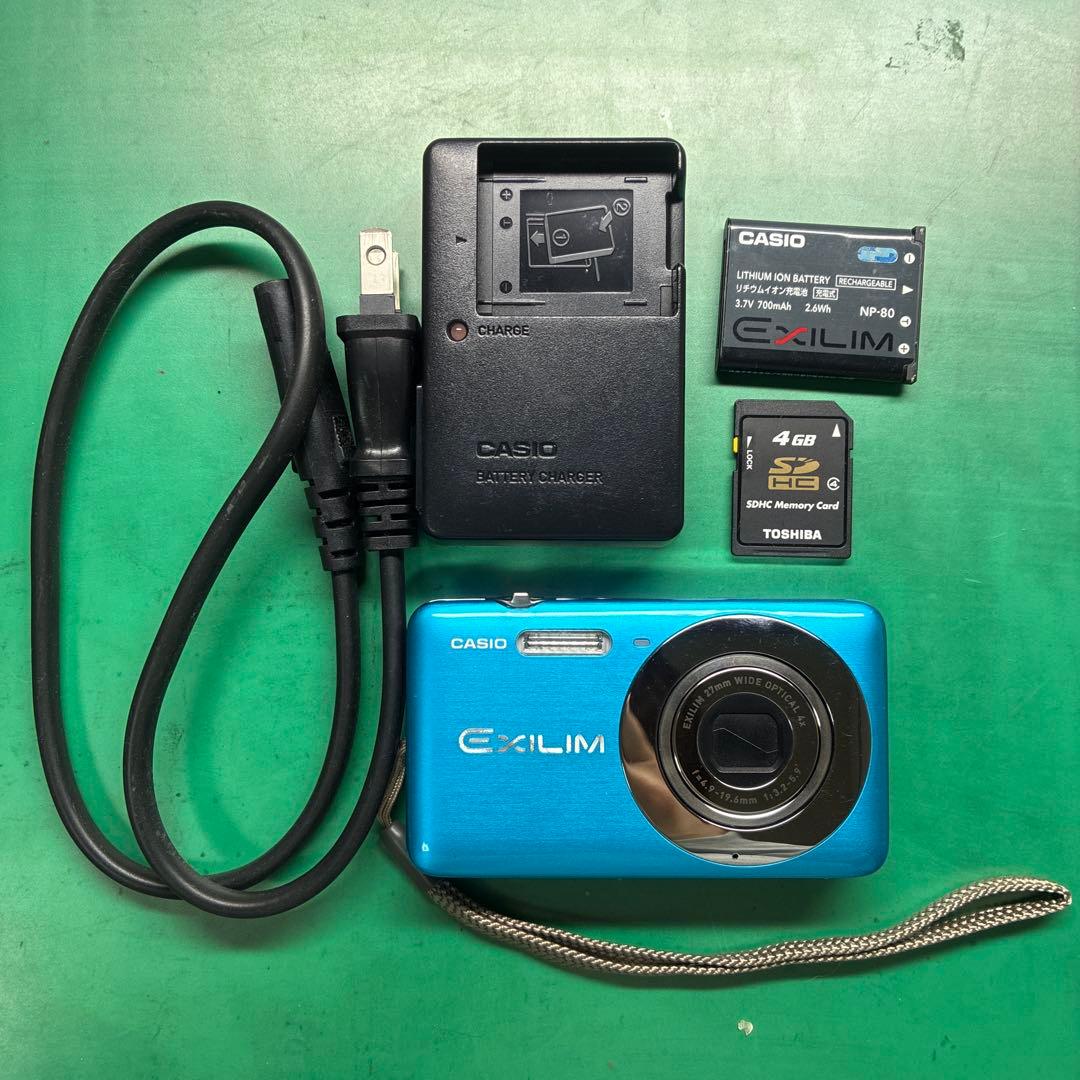 CASIO EXILIM EX-Z800 デジタルカメラ 青 充電器sdカード付 - メルカリ